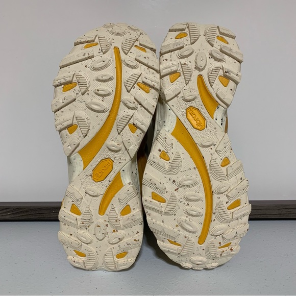 Merrell Women's Moab Speed Mid GORE-TEX Hiking Shoes-Size 6 NWT - Picture 8 of 11